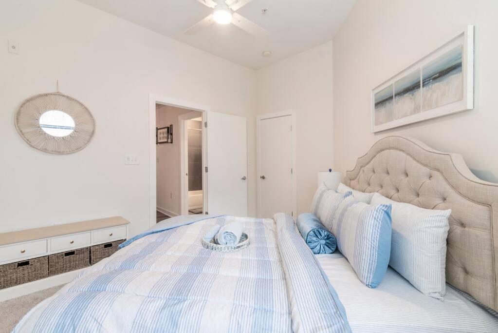 Charming Cozy Apartment With Wi-Fi & Free Parking Charlotte Buitenkant foto